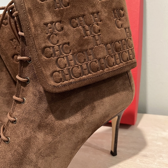 Rare Carolina Herrera Chocolate Brown Suede Foldover Logo Boots Size 39 … - Picture 6 of 14
